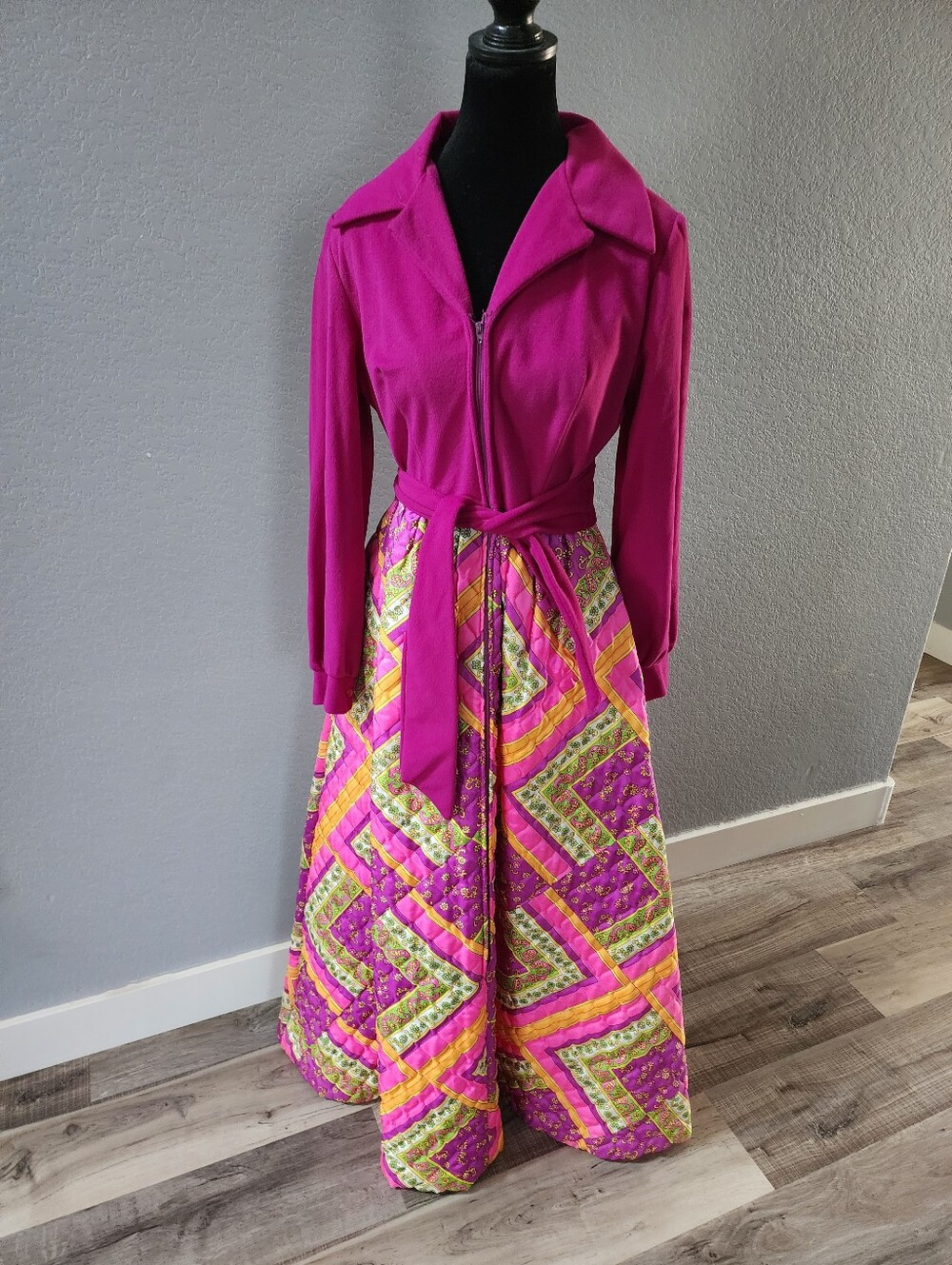 Vintage Evelyn Person Lounge Appreal Dress